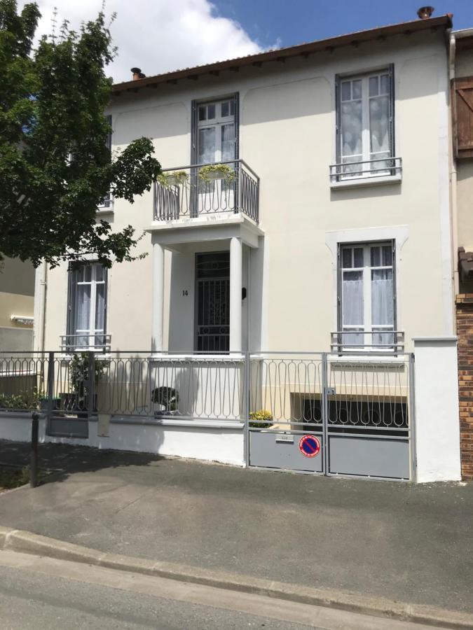 Maison Bernadette - Premier Etage Vitry-sur-Seine Eksteriør billede